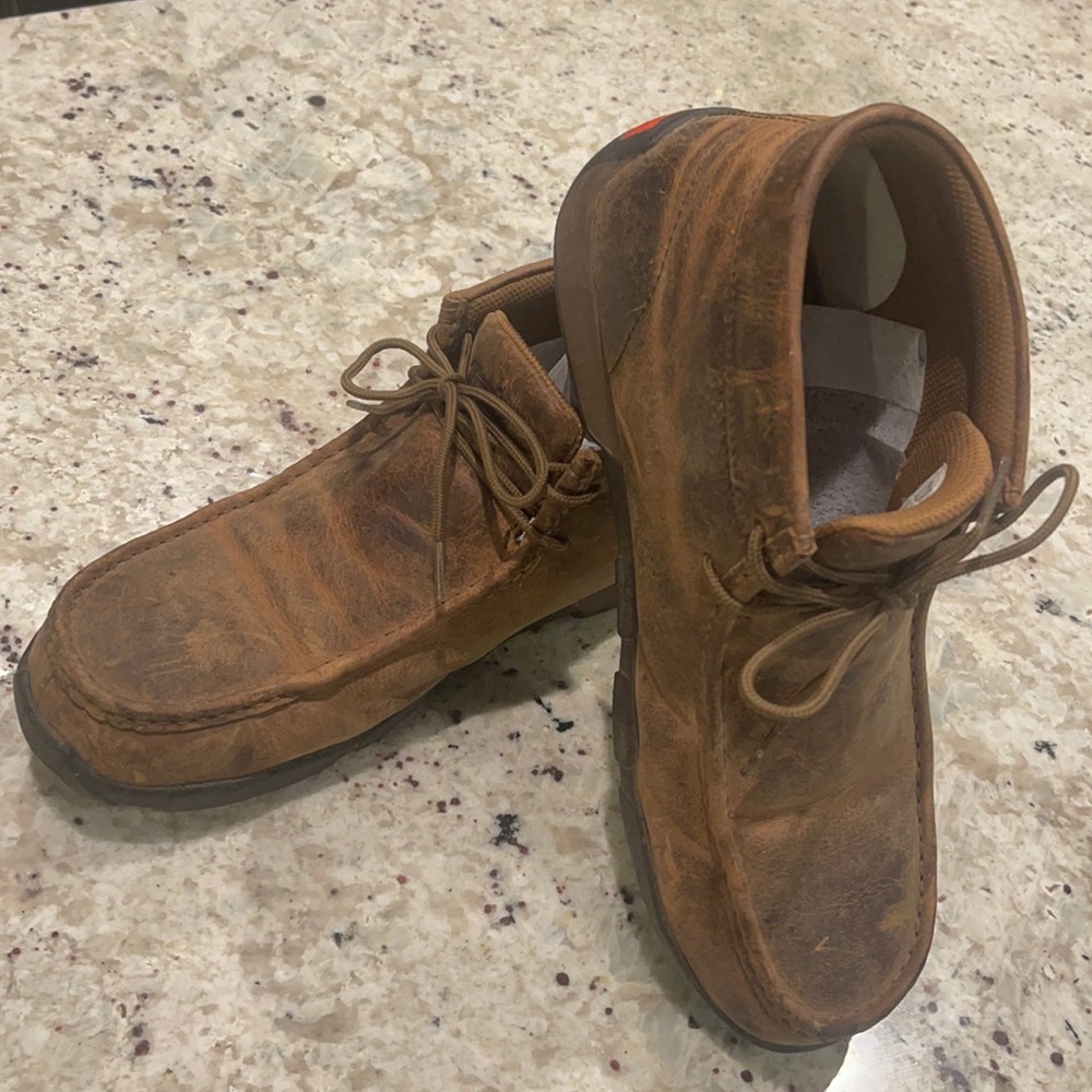 Justin 235’s Men’s 4” Dark Brown Driver Boot
